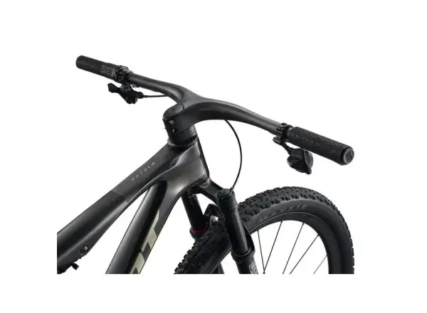 Giant Anthem Advanced 0 full suspension mountain bike Raw Carbon
