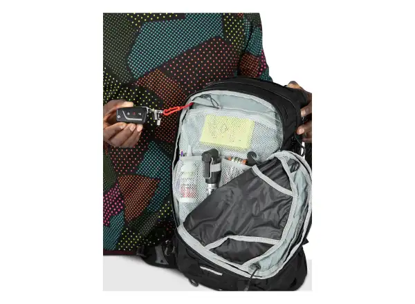 Osprey Syncro 20 L Backpack Coal Grey