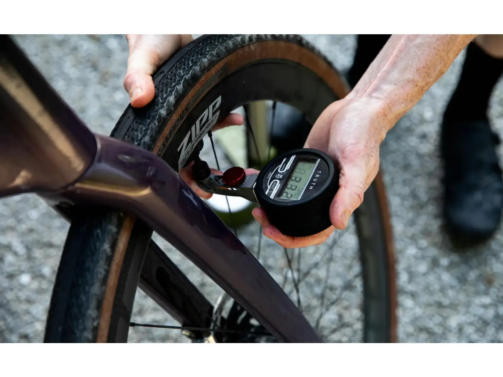 Silca Truth digital pressure gauge