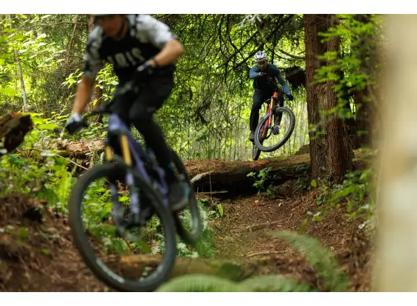Ibis HD6 Deore full-suspension mountain bike Green
