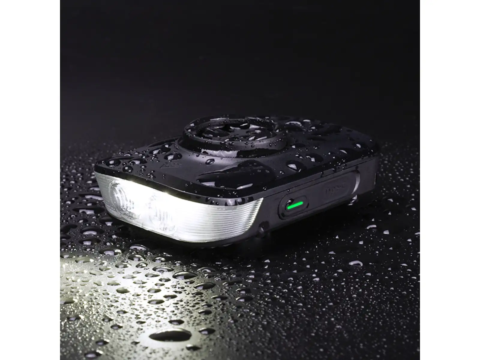 Ravemen FR1500 front light