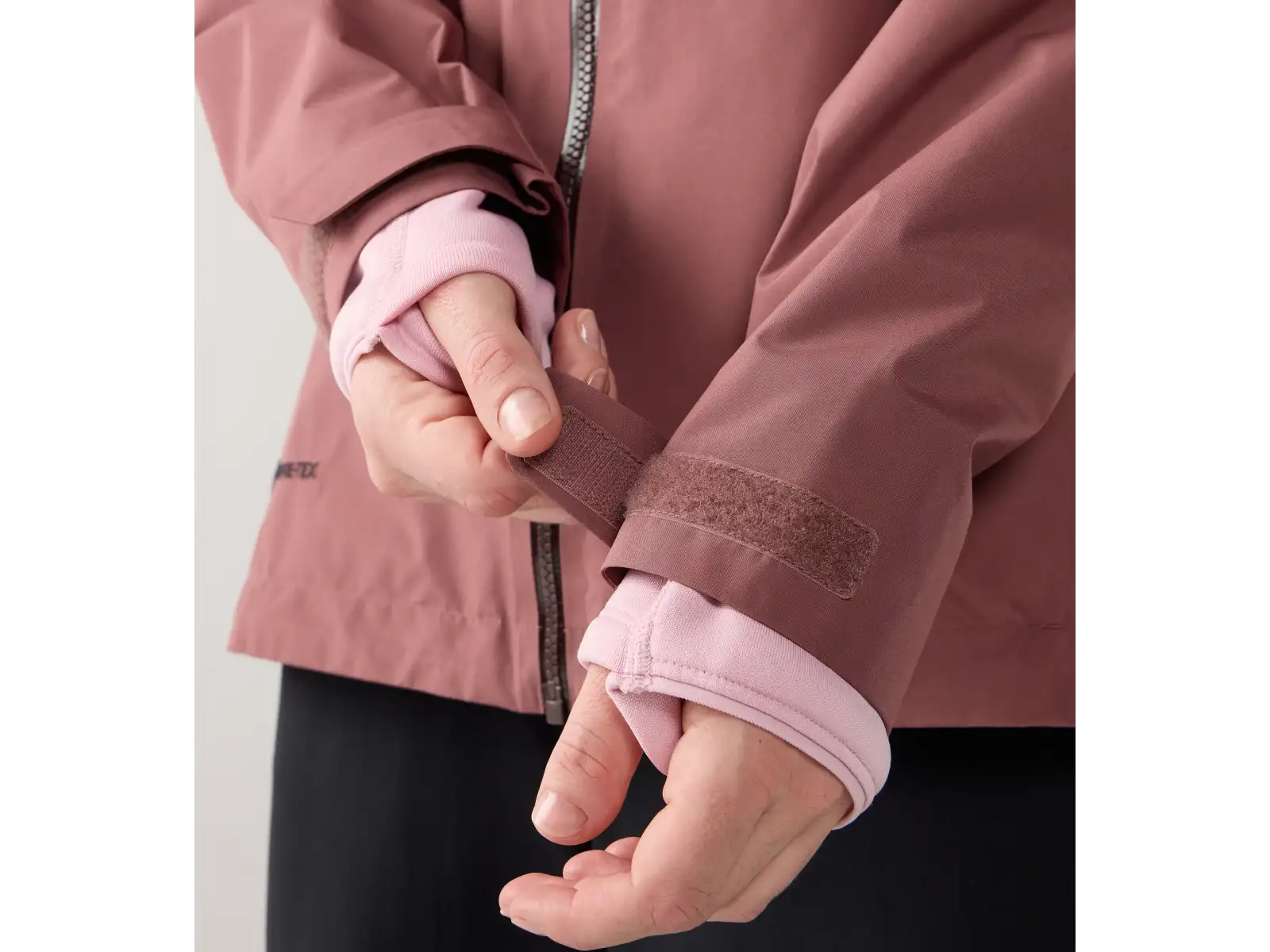Haglöfs Alert GTX women's jacket Misty Mauve