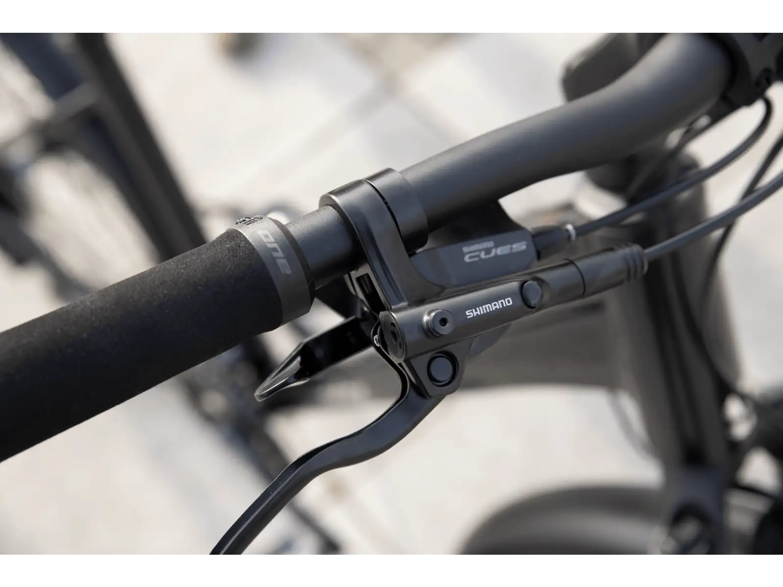Superior Blox 6.7 T MS bike Gloss Metallic Black