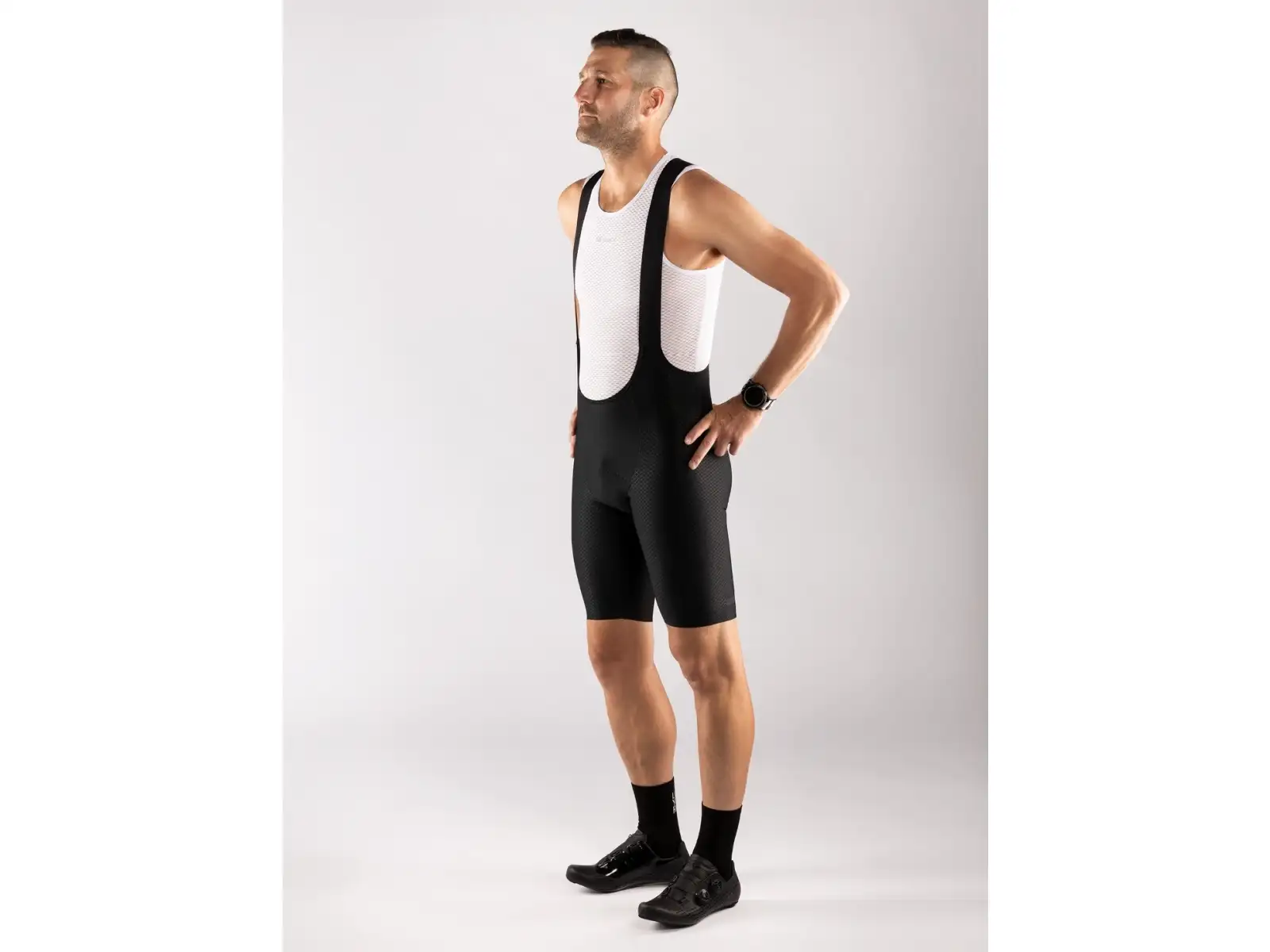 Force F Winner bib shorts with padding black