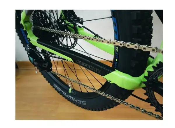 All Mountain Style chainstay protectors Mazel/Black