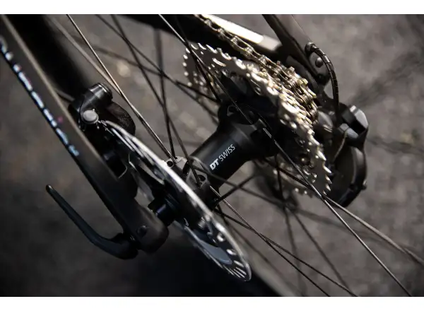 Superior XR 9.7 GF road bike Gloss Rainbow Black / Carbon