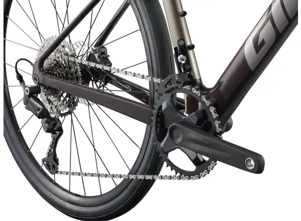 Giant FastRoad AR Advanced 2 road bike Tiger Red