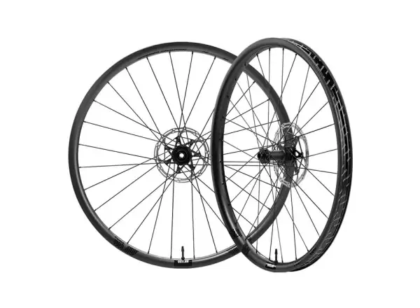 FFWD OUTLAW Carbon Boost 30 mm 29" wheelset MattBlack
