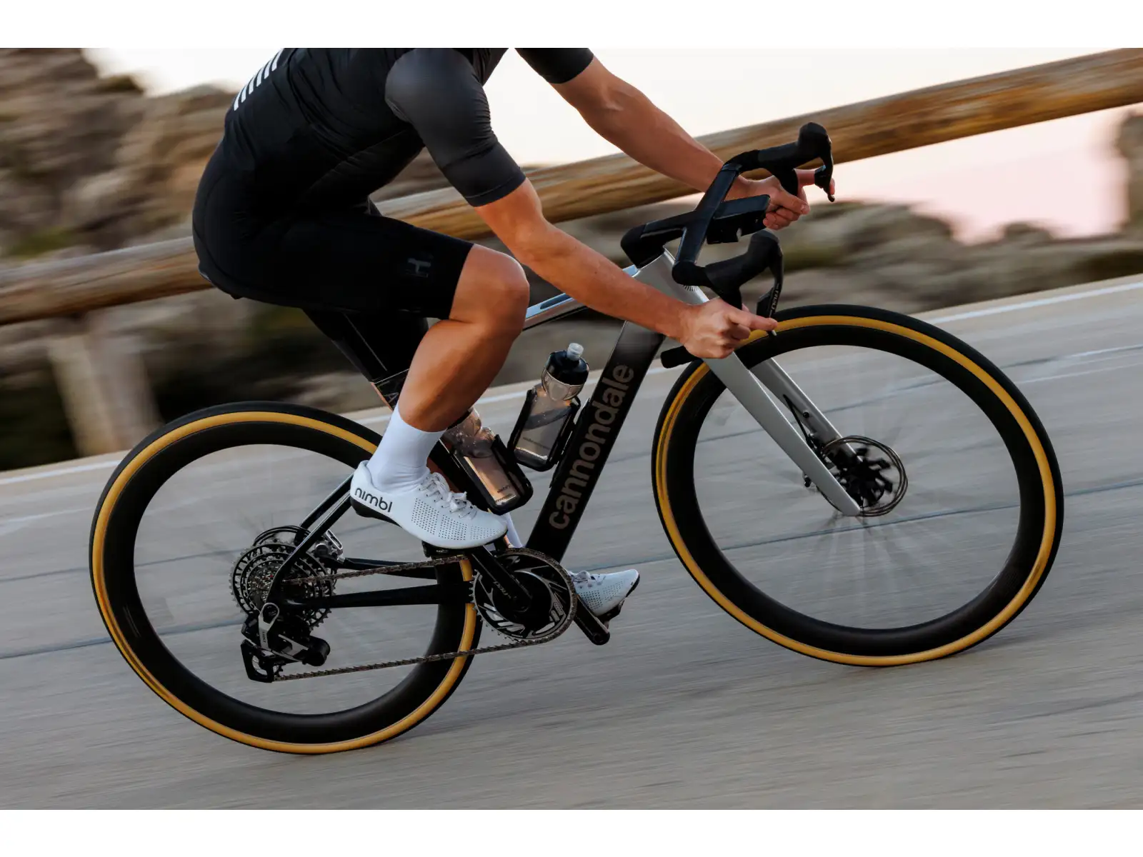 Cannondale Synapse LAB71 SMARTSENSE road bike Black Marble (BMB)