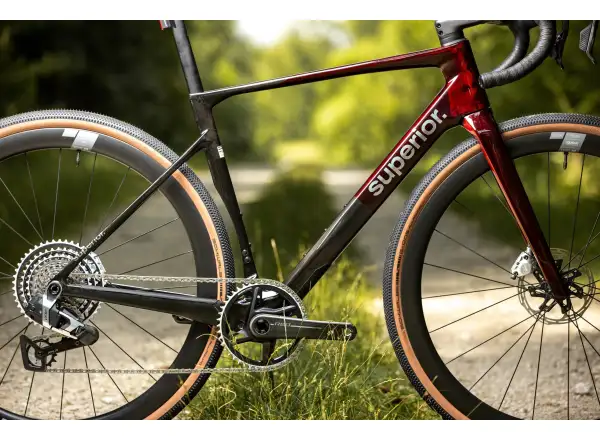 Superior XR 9.9 GR gravel bike Matte Carbon/Gloss Red