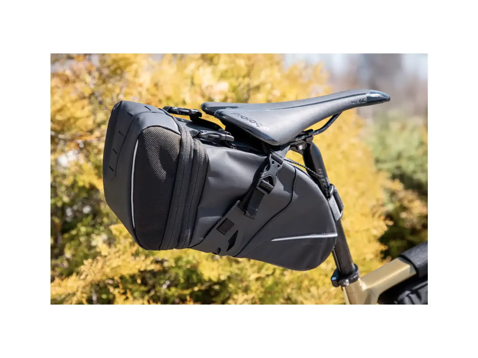 Force Adventure XL saddle bag under the saddle