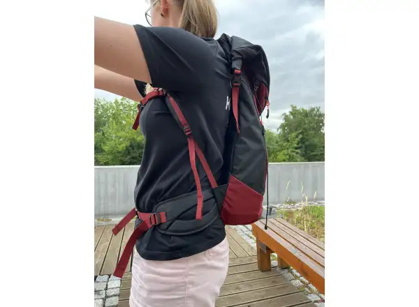 Salewa Puez women's backpack 32 l + 5 l Syrah/Black Out