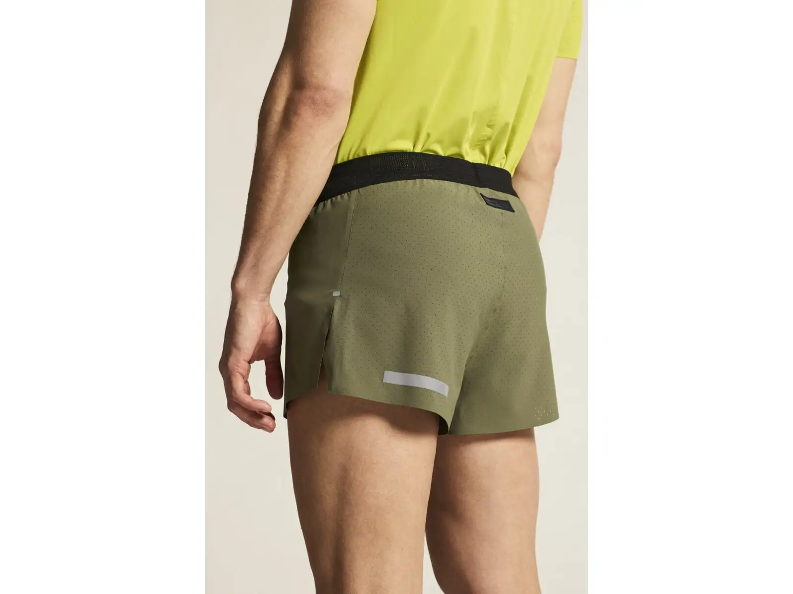 Craft PRO Hypervent Split 2 men's running shorts green