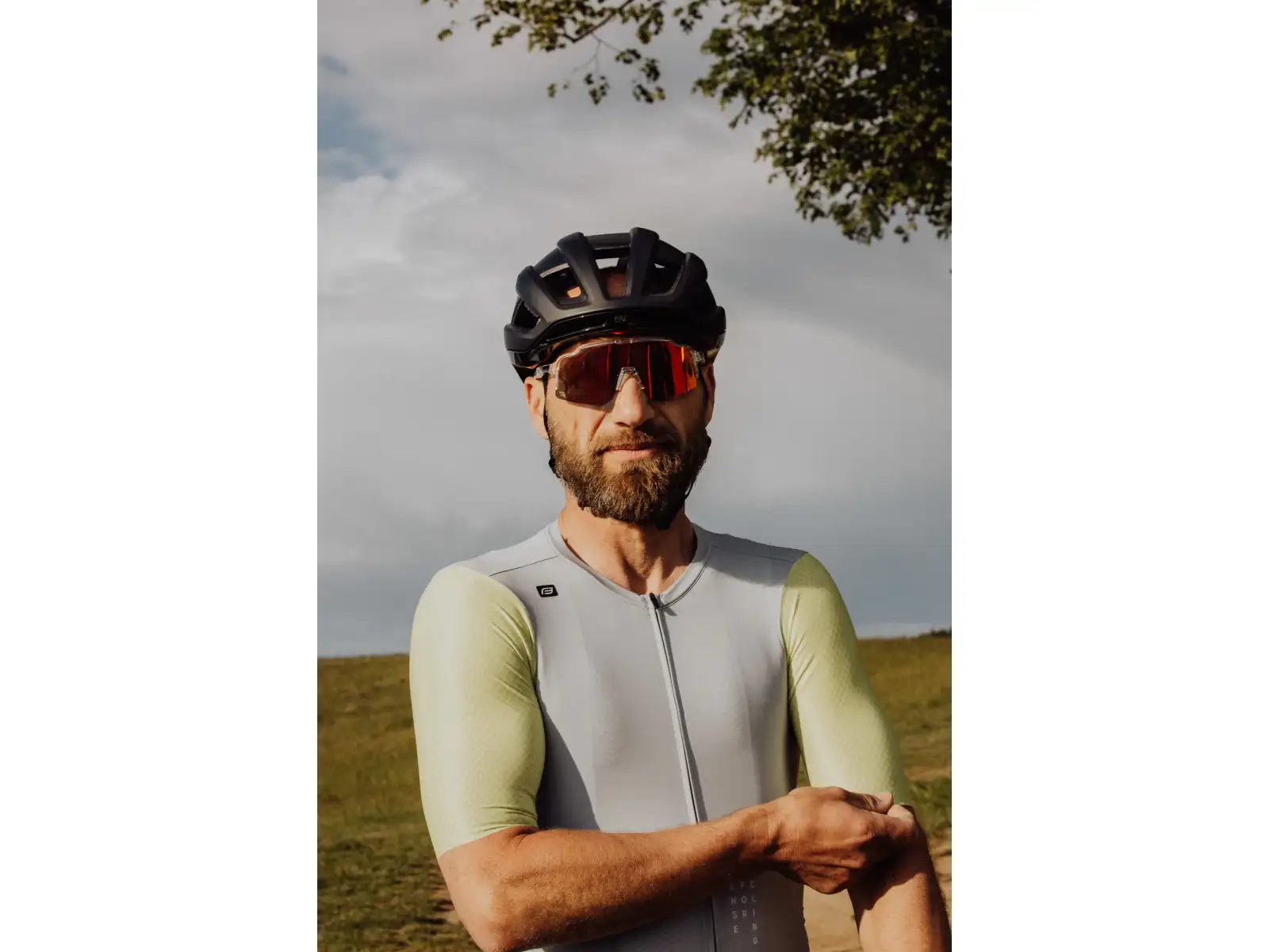 Force Strive cycling glasses transparent/red mirrored lens