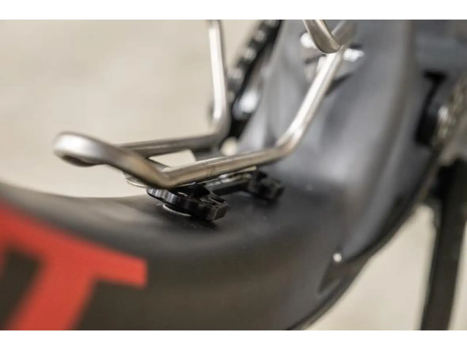 Wolf Tooth B-RAD sliding rail