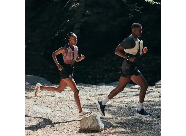 Osprey Dyna 6 women's running vest Black