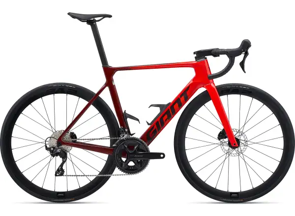 Giant Propel Advanced 2 road bike pure red