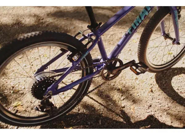 Fíha 20 AuraBlazer children's bike purple