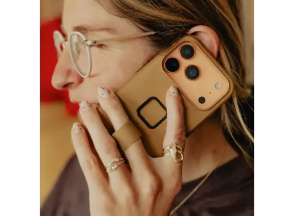 Peak Design Everyday Clarino Loop Case iPhone 17 Pro Max Tan