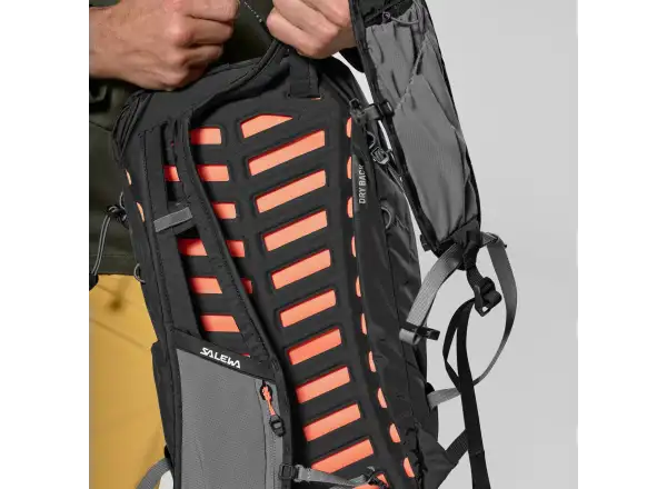 Salewa Pedroc Active backpack 16 l Black Out