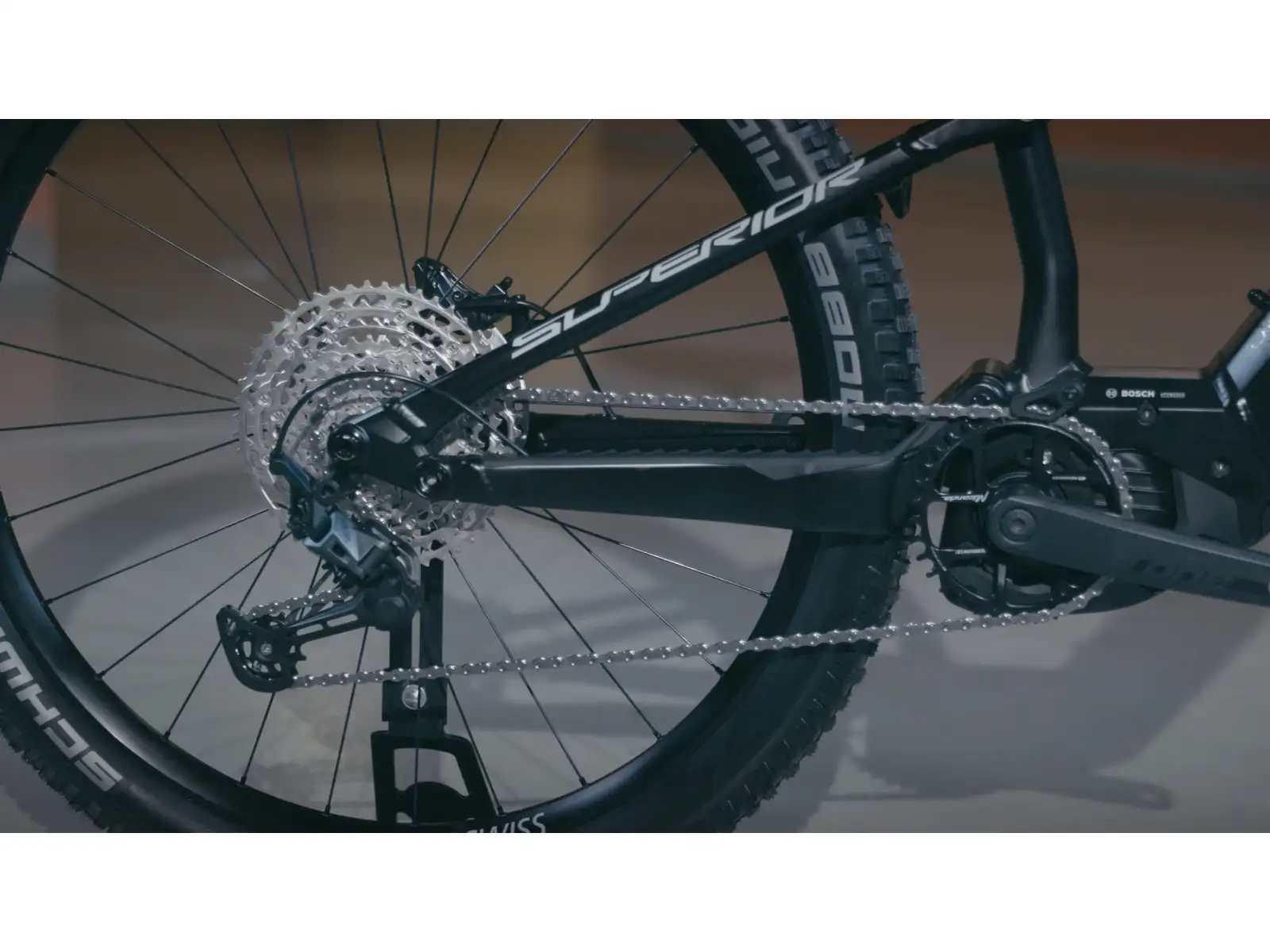 Superior eXF 9039 B full-suspension e-bike Gloss Chrome/Matte Black
