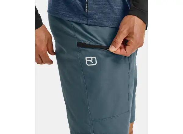 Ortovox Pelmo Shorts men's shorts Black Raven