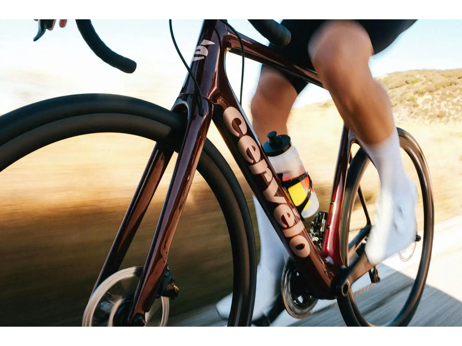 Cervélo Caledonia 105 Di2 road bike Carmine
