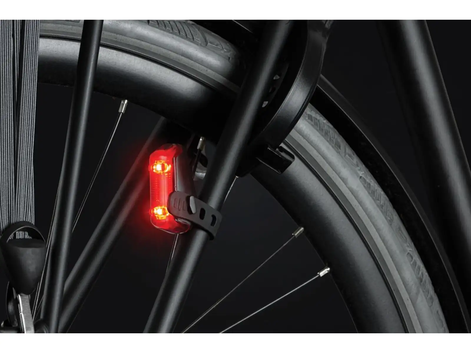 AXA DWN USB Signal rear light