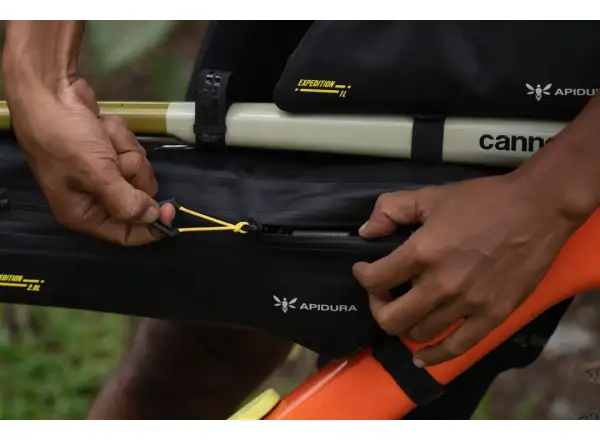 Apidura Expedition Frame pack New 2.8 l frame bag