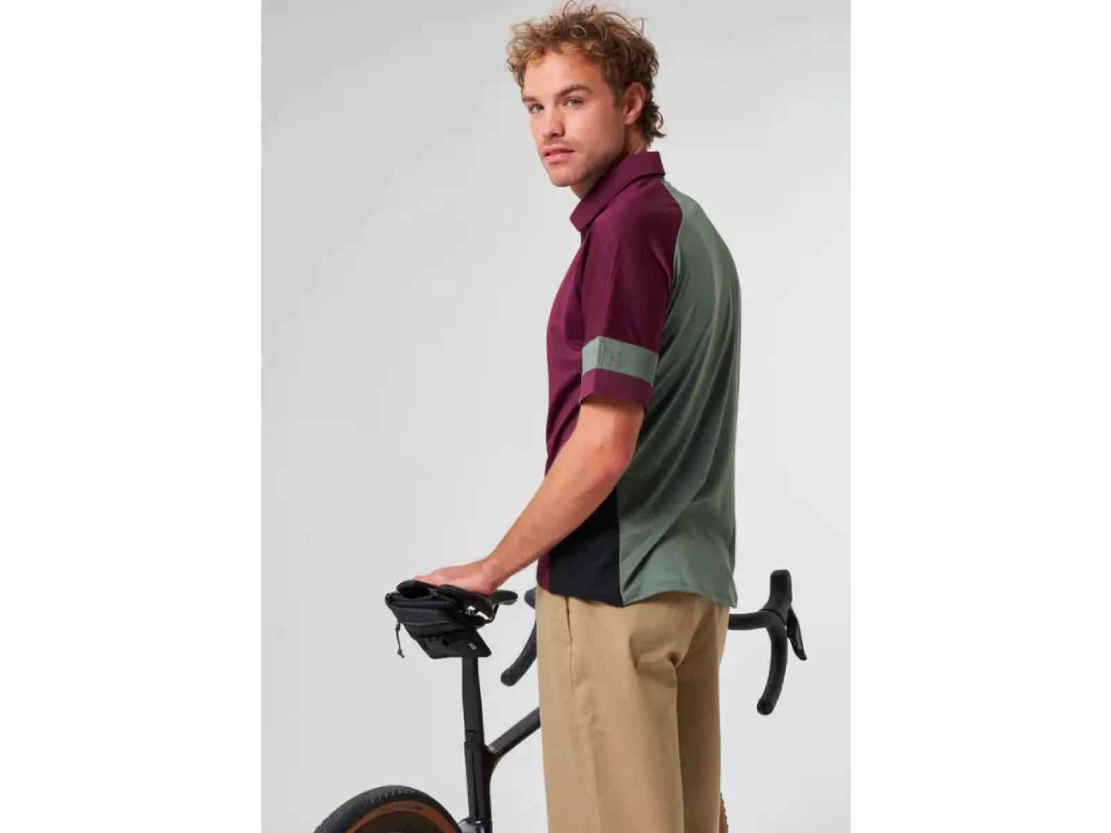 Aevor Bike Saddle Bag Proof Black