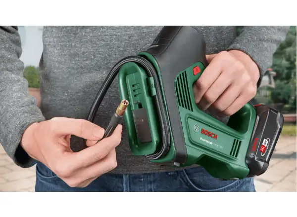 Bosch UniversalPump 18V Cordless Pneumatic Pump + Starter-Set 18V