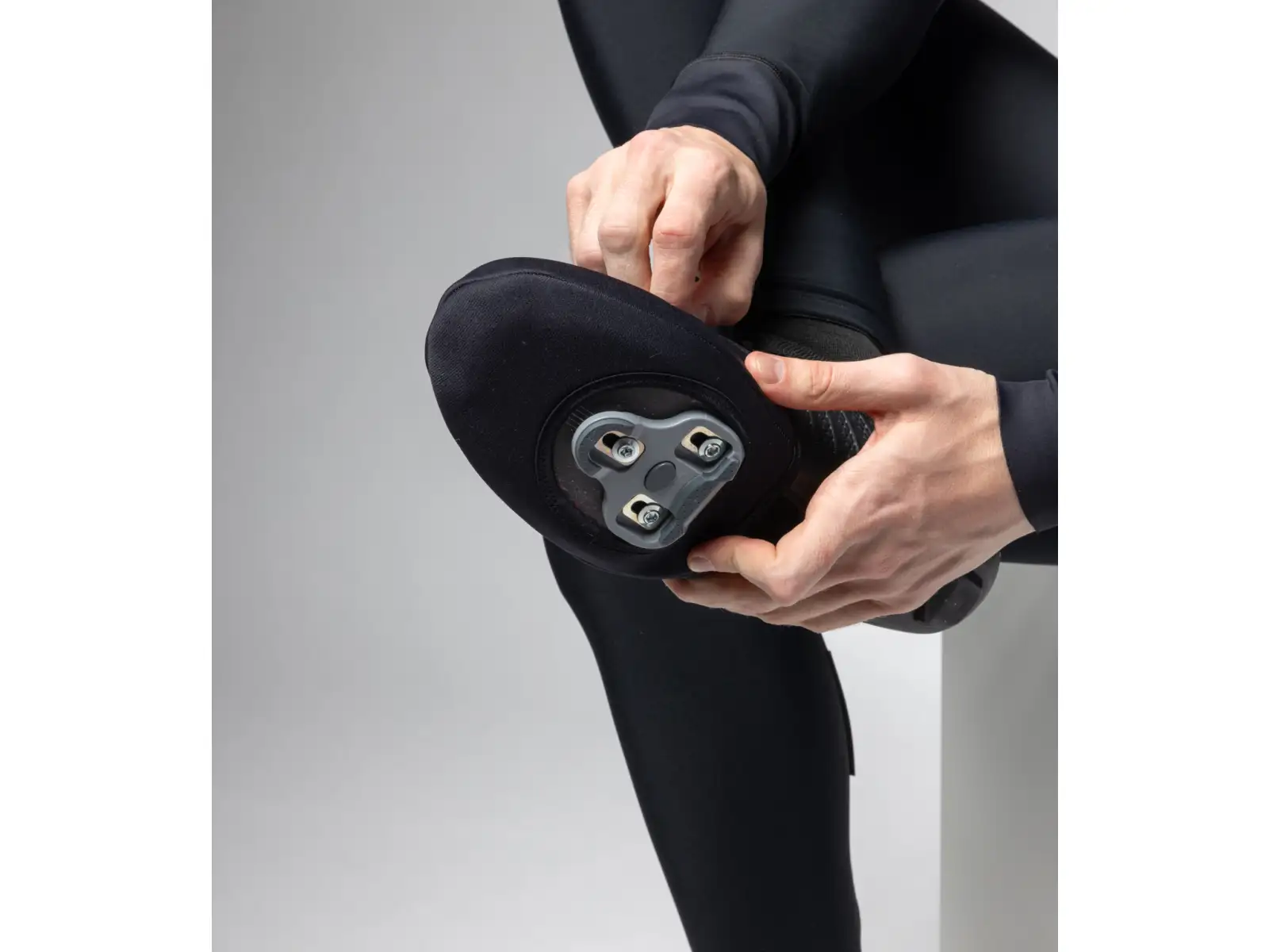 Alé Shield toe covers black/yellow