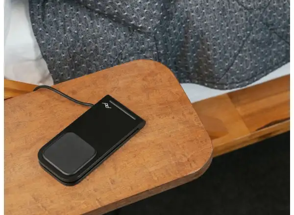 Peak Design Wireless Stand V2 magnetic desk phone mount