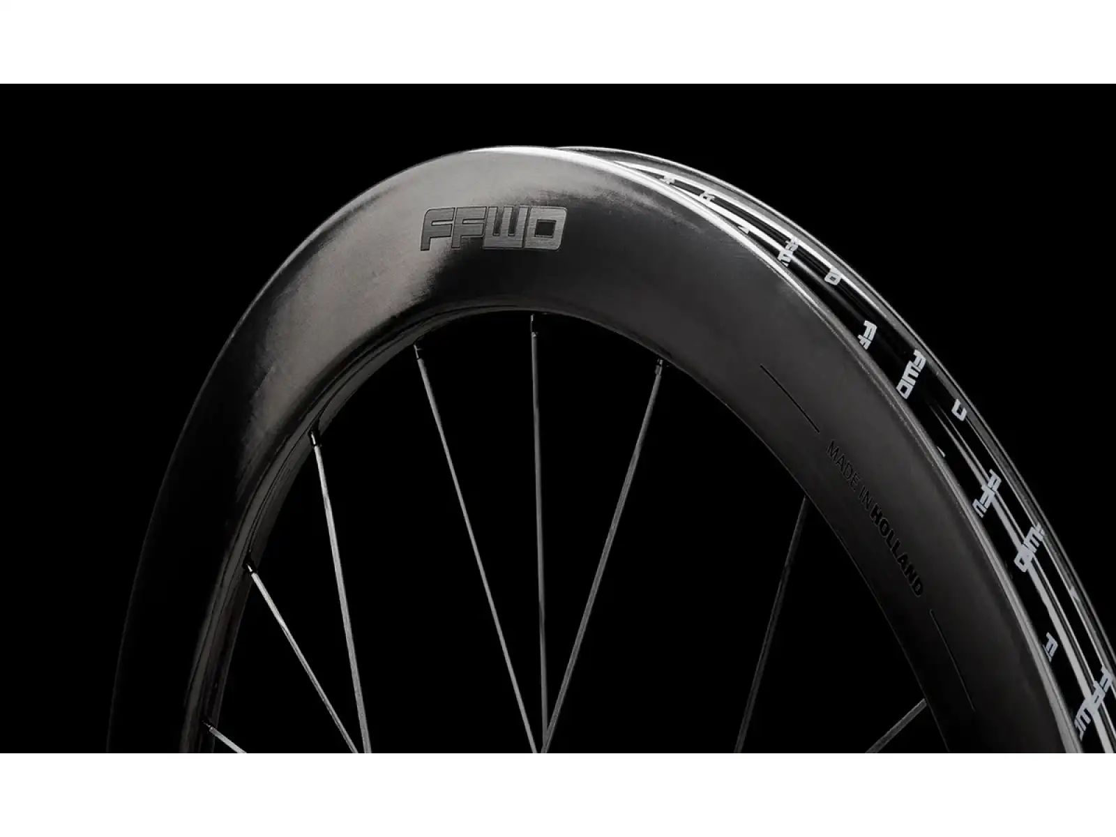 FFWD FALCON + RYOT55 SRAM XDR Discounted set