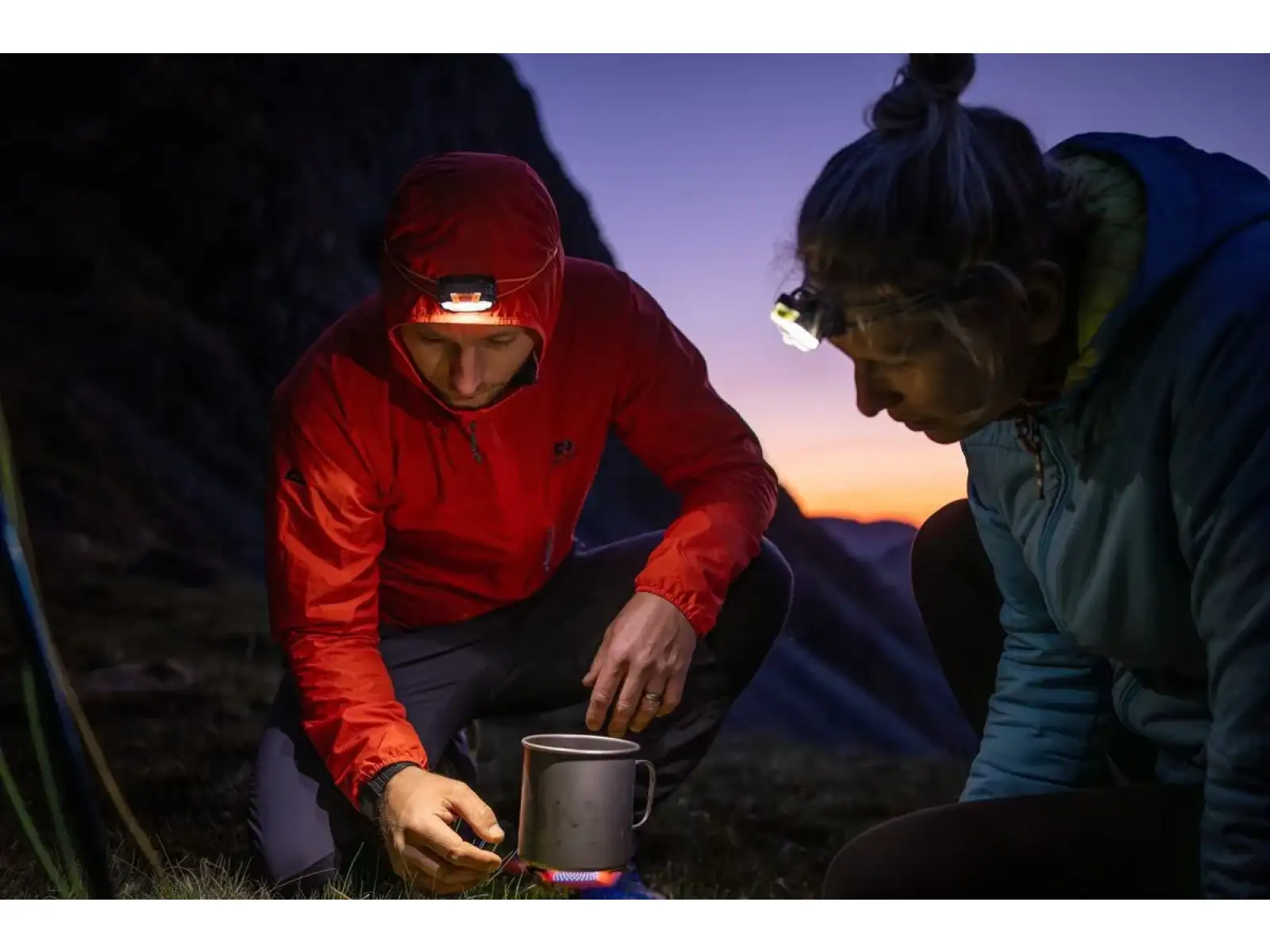 Petzl Swift LT headlamp white