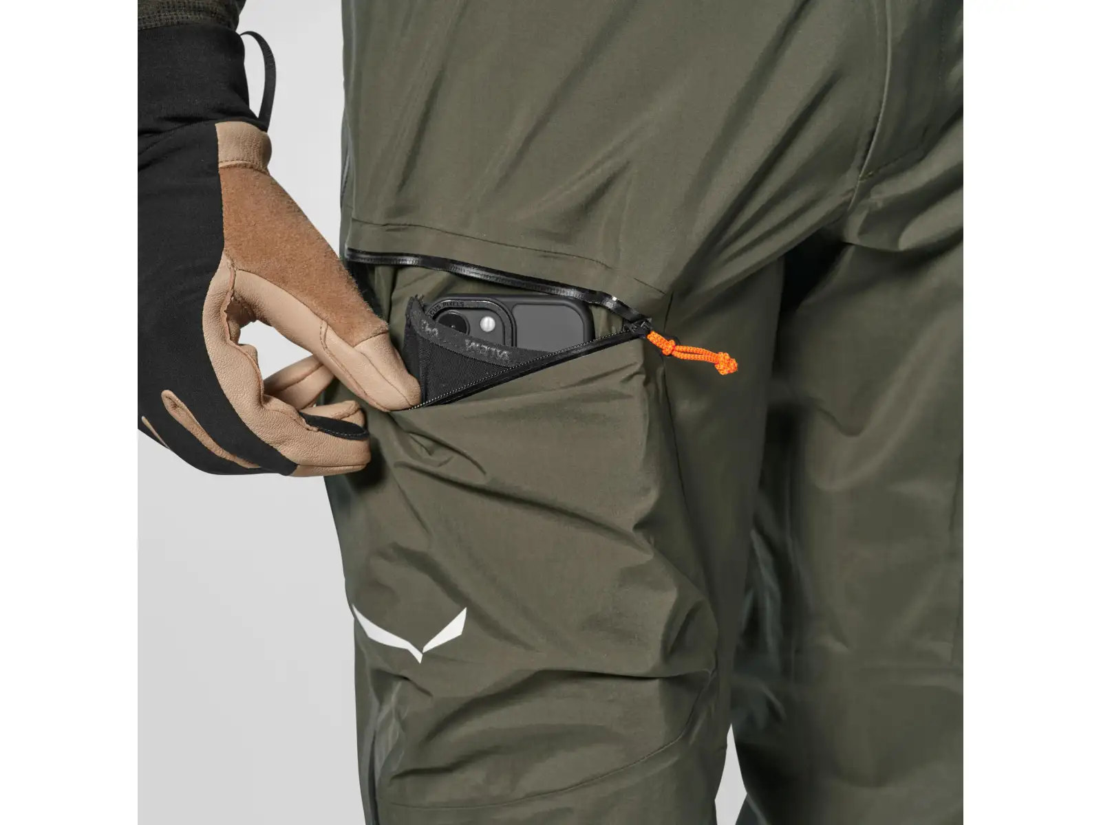 Salewa Sella 3L Powertex men's pants Dark Olive