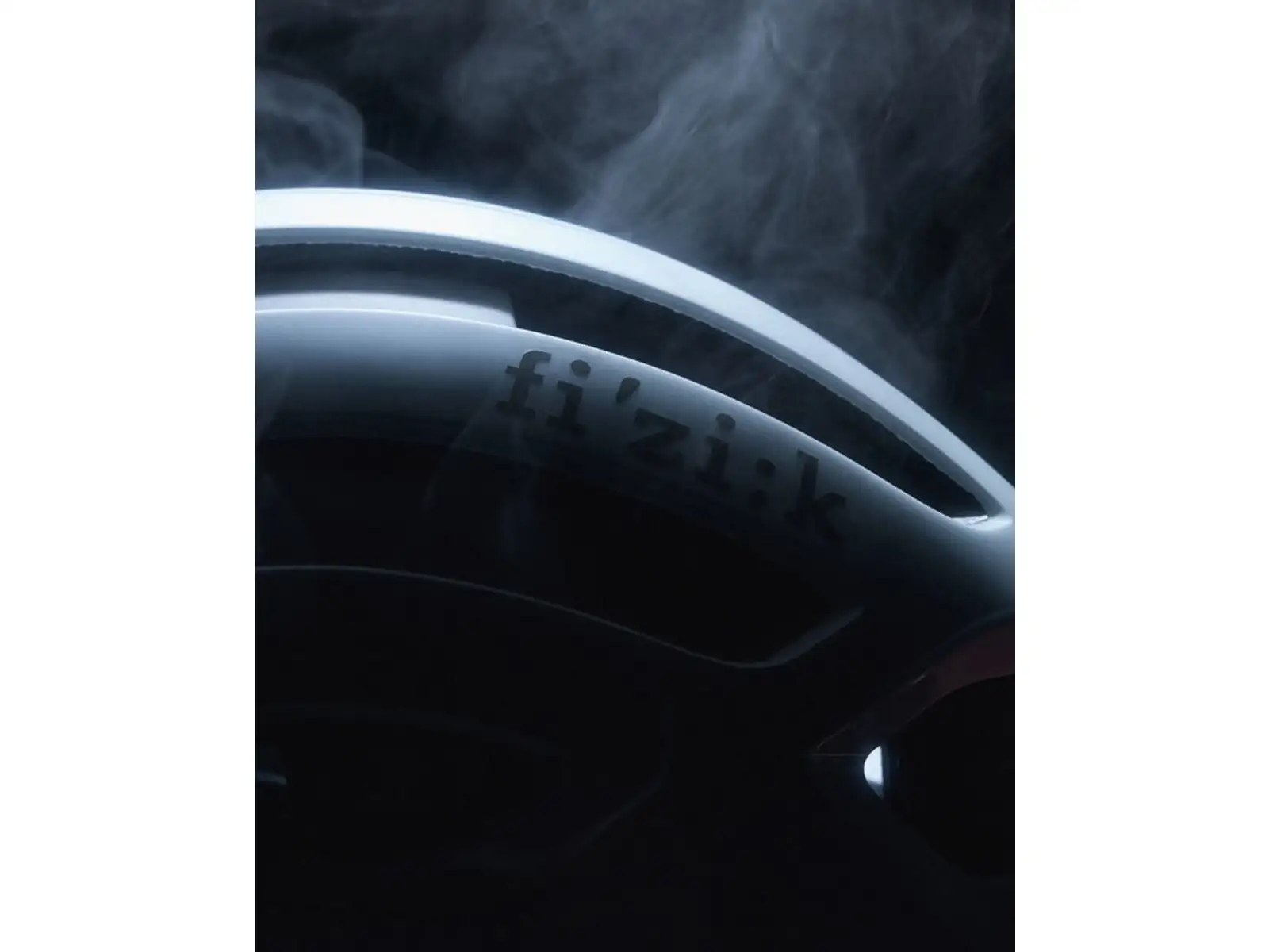 Fizik Vento Kudo cycling helmet White