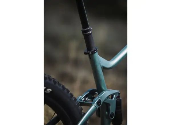 Giant Contact Switch AT dropper seatpost 559 mm