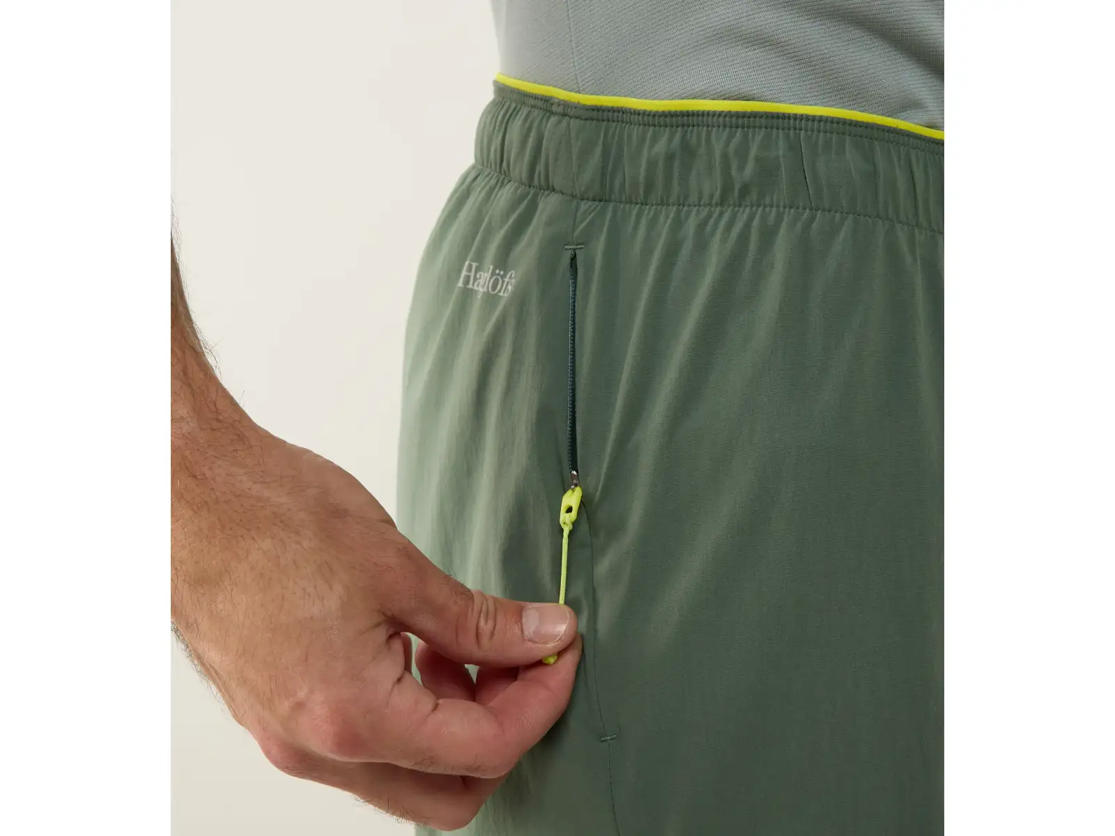 Haglöfs L.I.M Pace men's shorts Chlorophyll Green