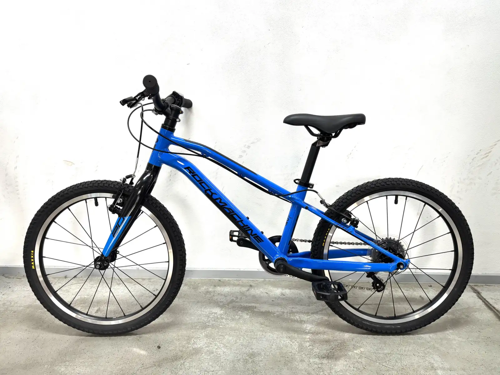 Rock Machine Thunder 20 kids bike cyan/black SAMPLE