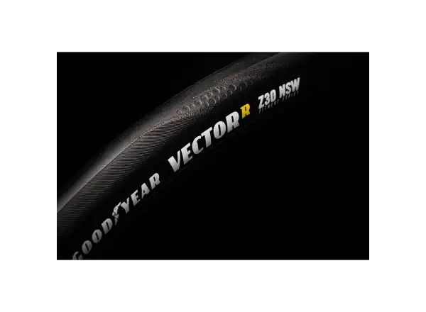 Goodyear Vector R Z30 NSW Tubeless road tire 30-622 Black