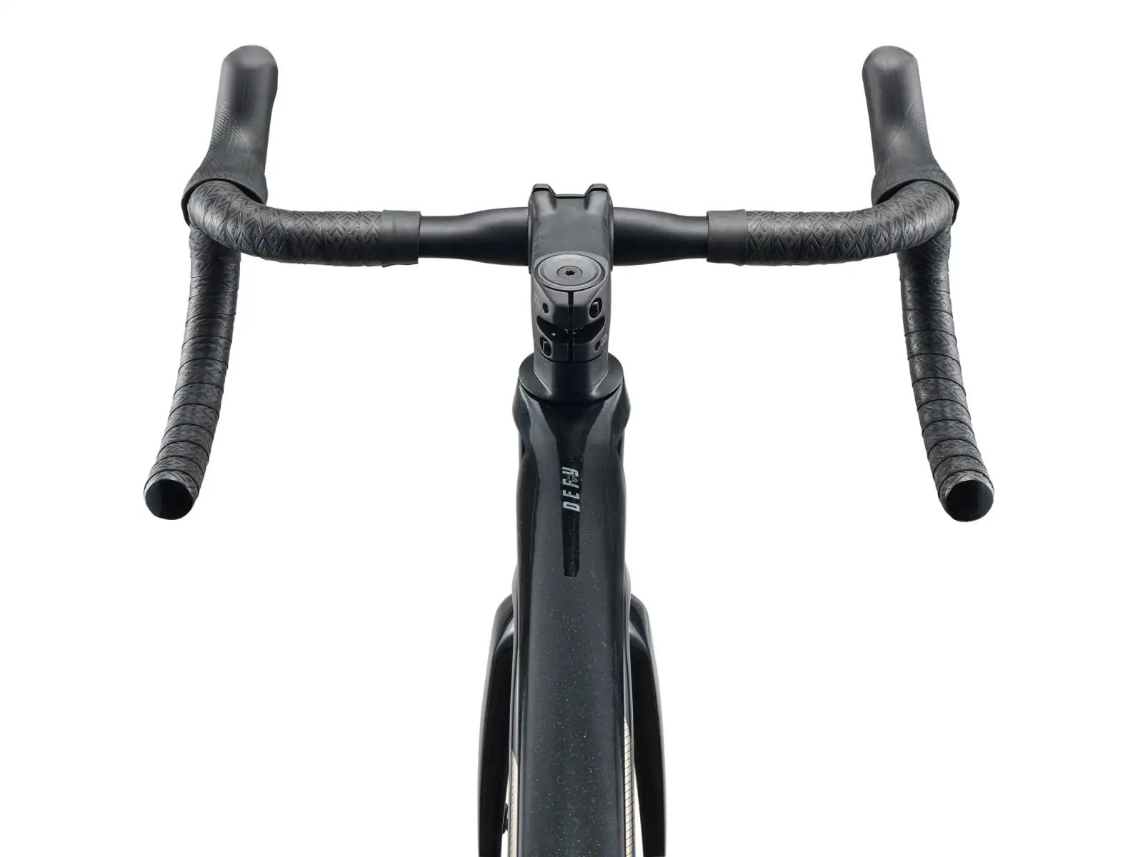 Giant Defy Advanced 2 road bike Abyss Black