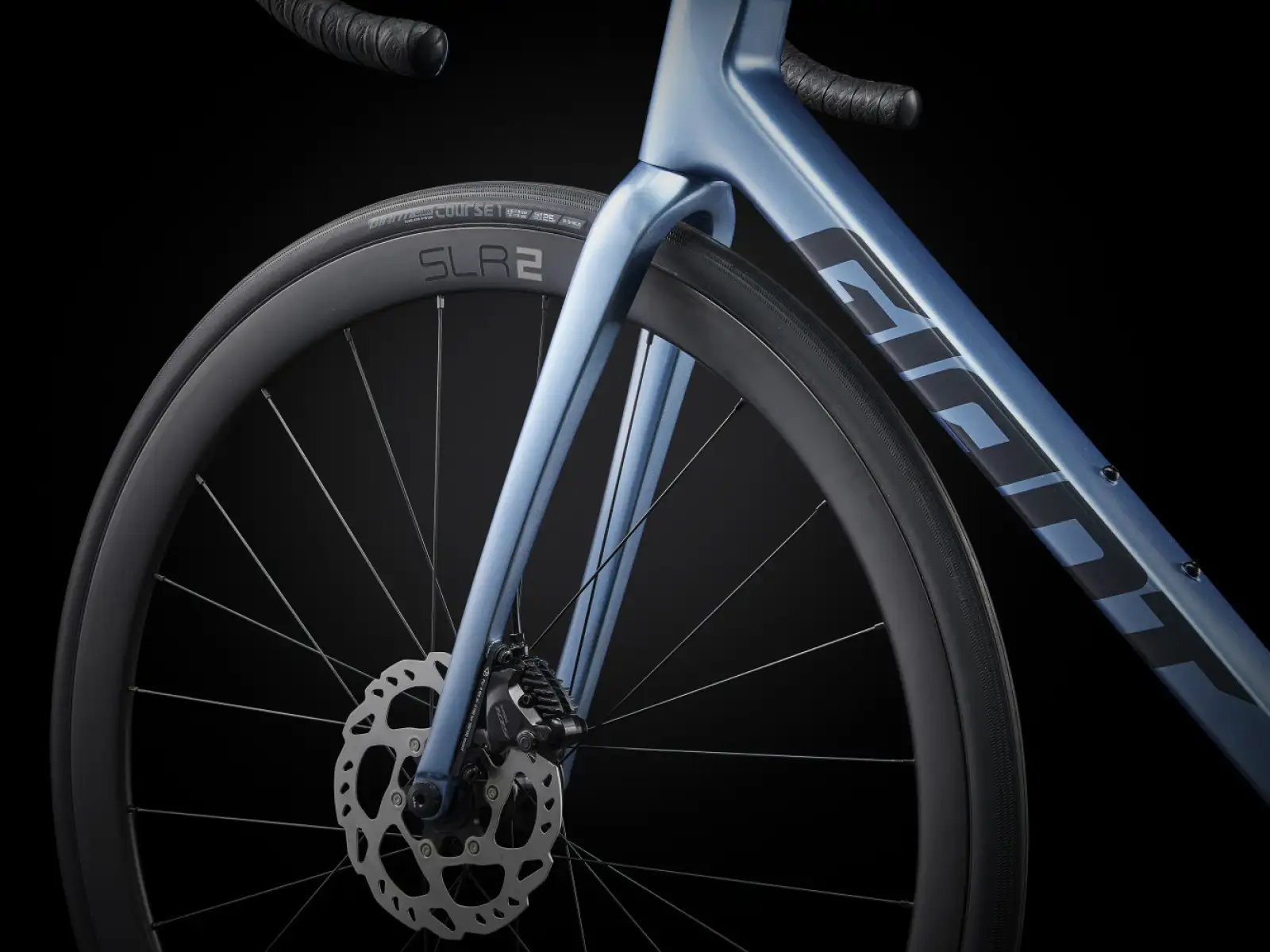 Giant TCR Advanced 0 PC road bike Frost Silver