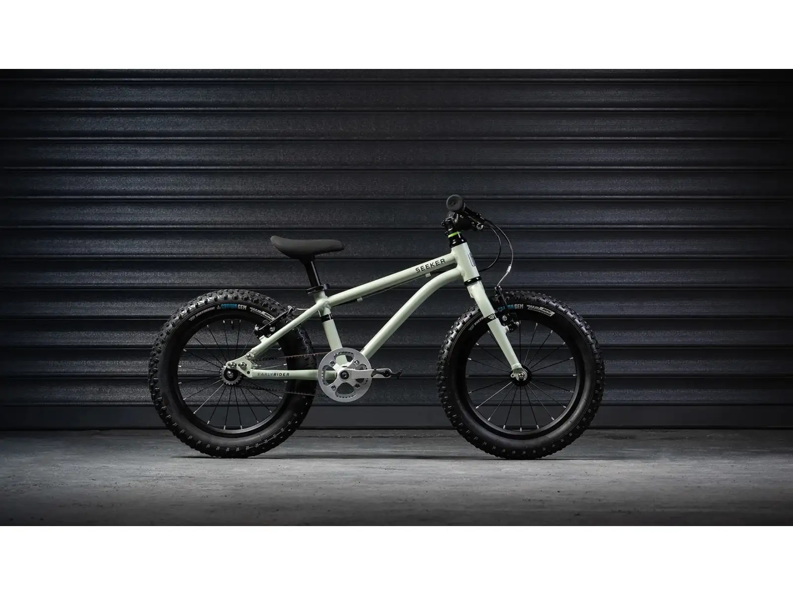 Early Rider Seeker 16 children's bike Sage Green