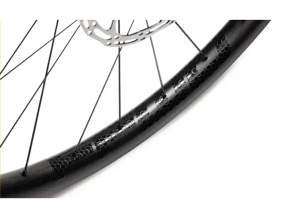 FFWD OUTLAW Carbon Boost 30 mm 29" wheelset MattBlack