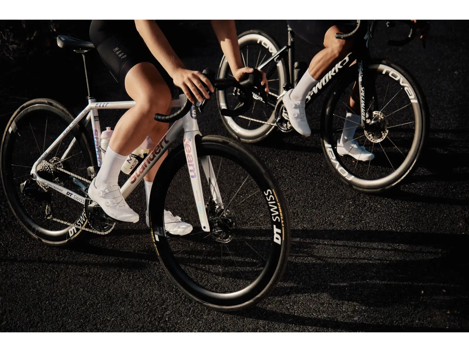 Fizik Tempo Lyra road cycling shoes White/White