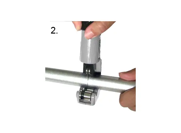 Super B TB-1917 cutter for Al/Fe tubes