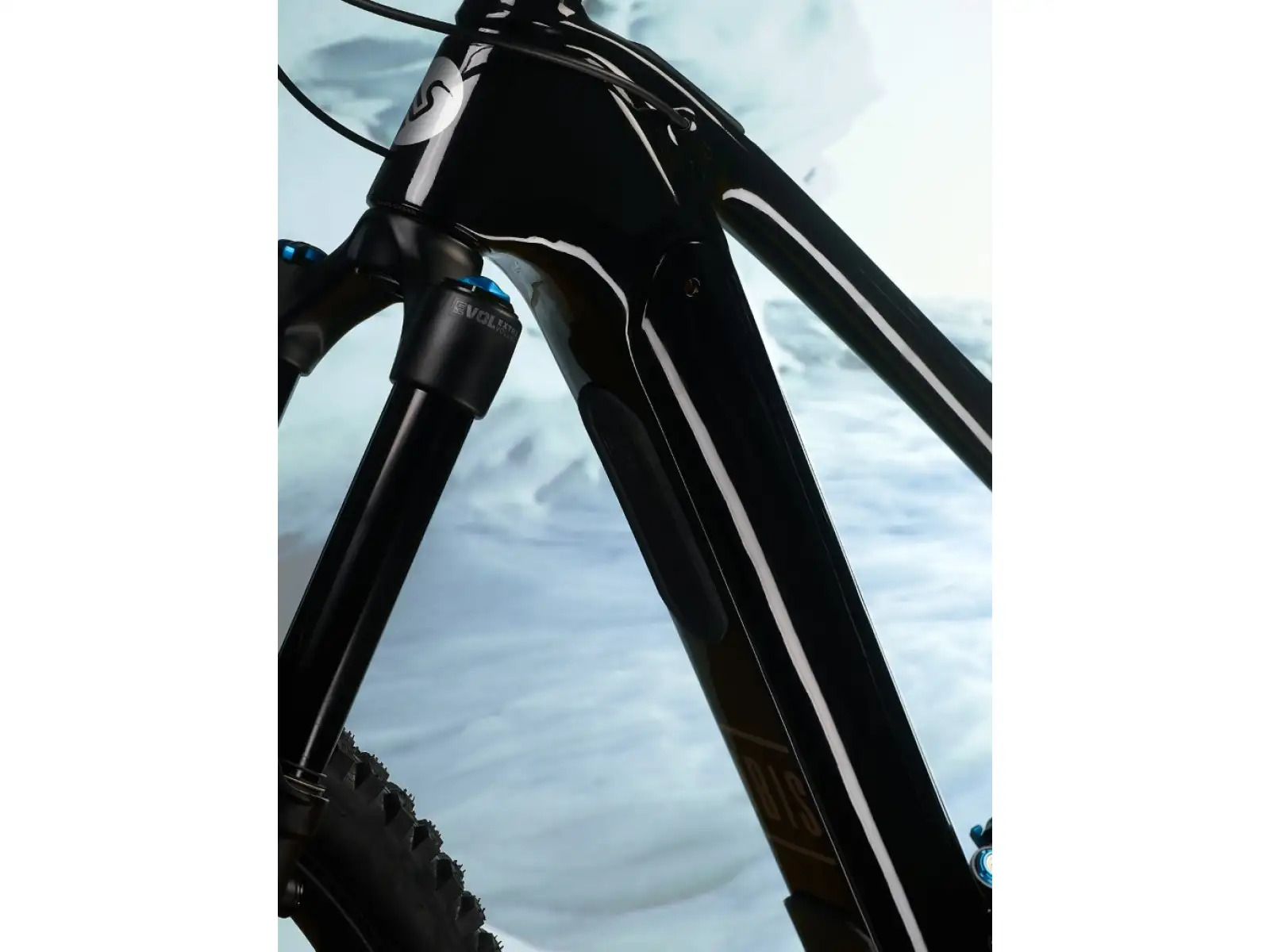 Ibis Oso GX T-Type full-suspension e-bike Smokey Black