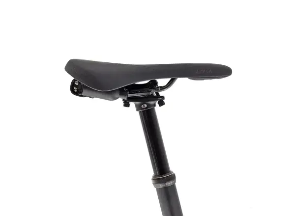 Fizik Alpaca Carriage Kit holder with tools under seat