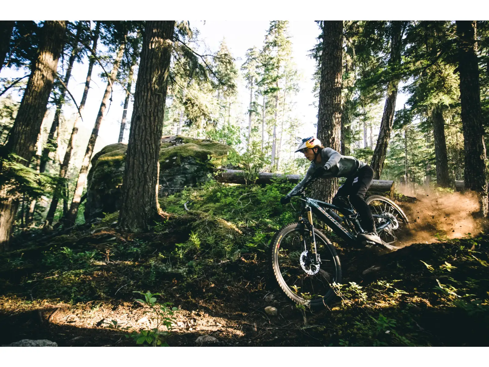 Santa Cruz Vala 1 CC MX 27 XX AXS Lite RSV CH e-bike Matte Carbon